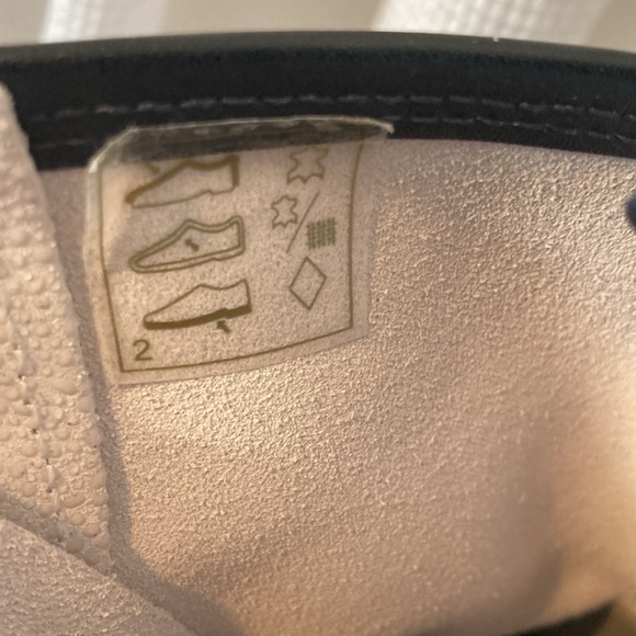 Dr. Martens 1460 Bejeweled Womens Size 8 Boots White Pink Leather Lace Up NEW - Picture 8 of 10